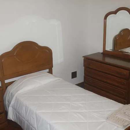 Golden House Ангра-ду-Эроижму